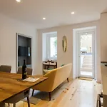 Charming Terrace - Liberdade דירה