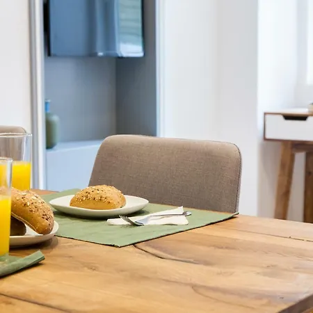 Daire Charming Terrace - Liberdade *